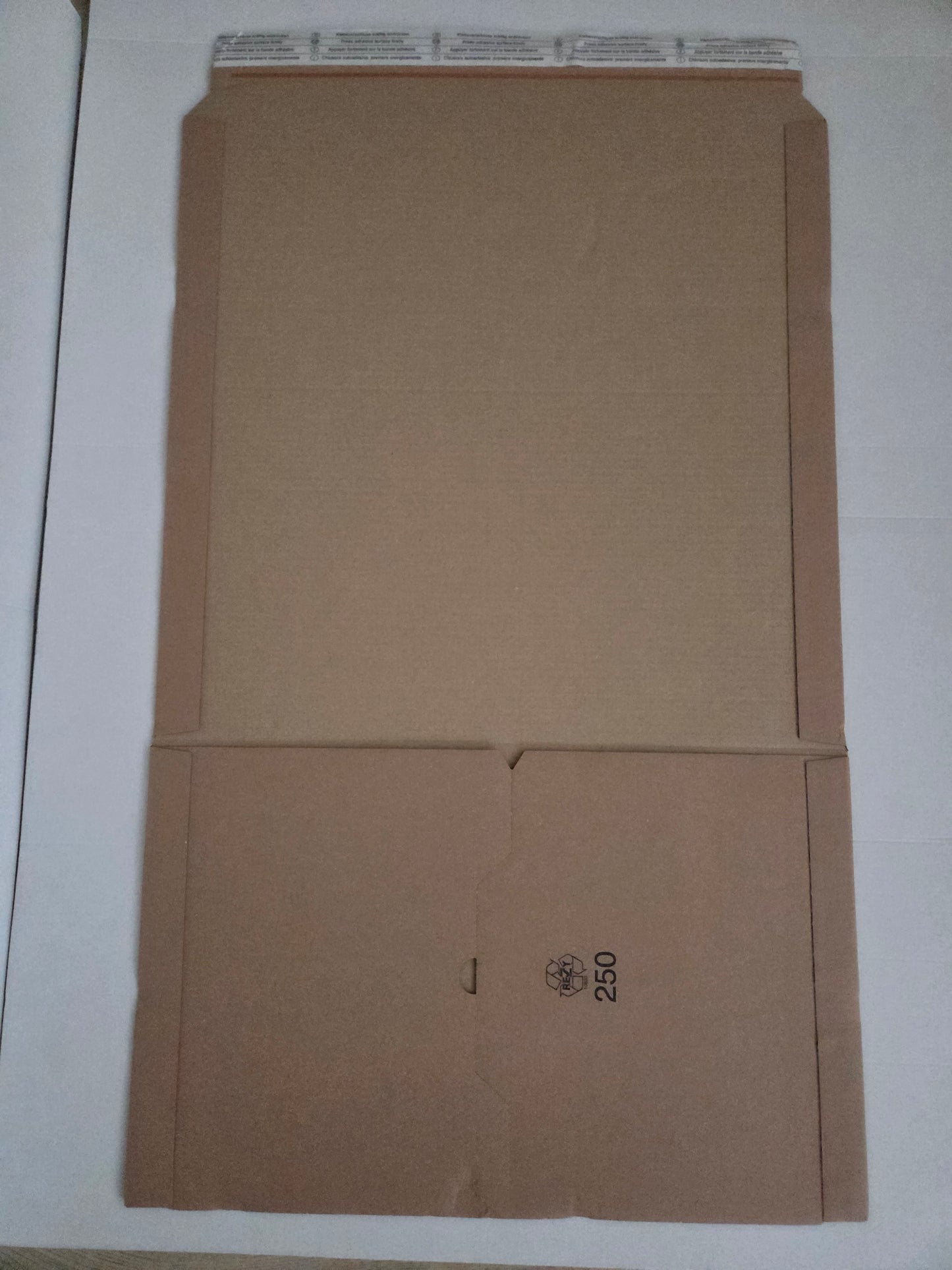 300 rigid white flat cardboard  - 300x420 mm